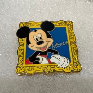 Mickey Mouse Disney Pin